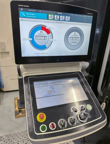 Horizontal-Bearbeitungszentrum DMG MORI NHX 8000