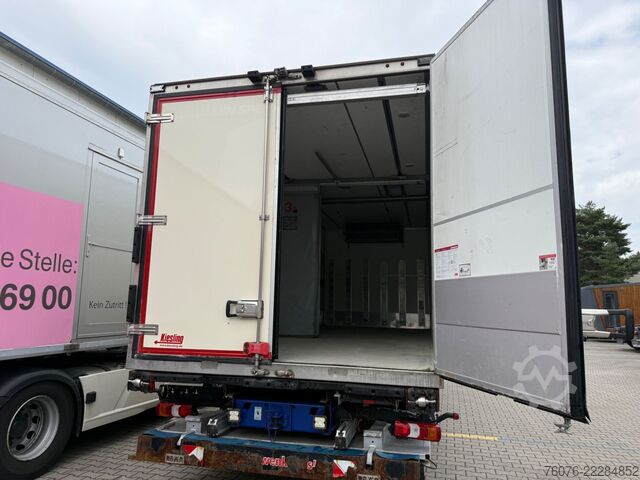 Kühlkoffer-LKW MERCEDES-BENZ 1530 LL 7m Tiefkühler LBW Thermo King T1000R