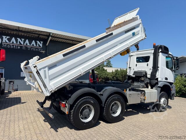 Three-sided tipper truck MERCEDES-BENZ 3343 Arocs 4 Allrad 6x6 MEILLER  Only 34.000 Km