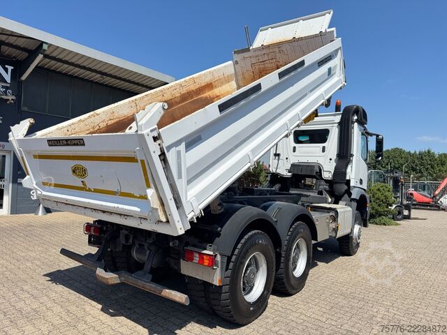 Three-sided tipper truck MERCEDES-BENZ 3343 Arocs 4 Allrad 6x6 MEILLER  Only 34.000 Km