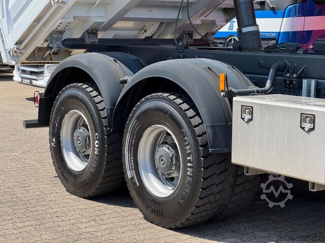 Three-sided tipper truck MERCEDES-BENZ 3343 Arocs 4 Allrad 6x6 MEILLER  Only 34.000 Km