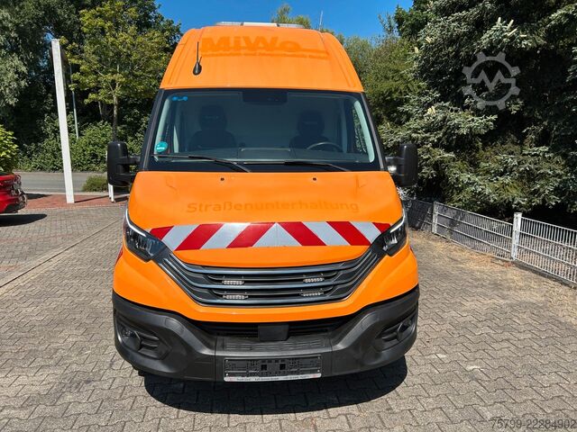 Kastenwagen hoch IVECO DAILY 70-210 Hi-Matic Maxi Hoch und Lang 4x2