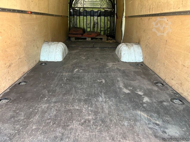 Kastenwagen hoch IVECO DAILY 70-210 Hi-Matic Maxi Hoch und Lang 4x2