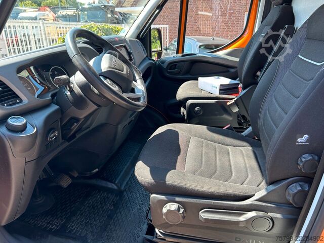 Kastenwagen hoch IVECO DAILY 70-210 Hi-Matic Maxi Hoch und Lang 4x2