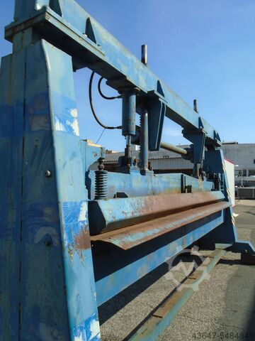 Cutting machine for steel meshes #5067 N.I. Concrete wire mesh cutter, rebar cutter