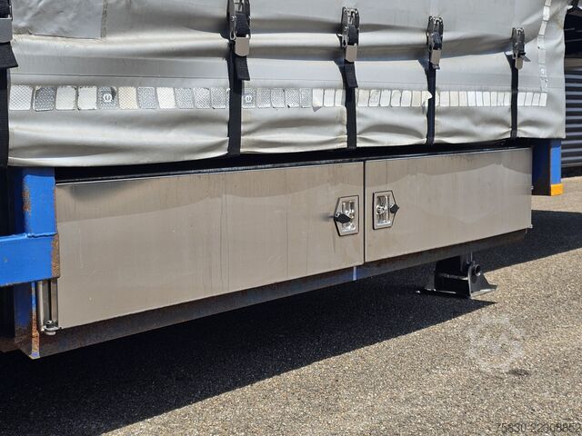 Low loader lintrailers HYDRAULIC RAMP / FORK LIFT - MACHINE TRANSPORT