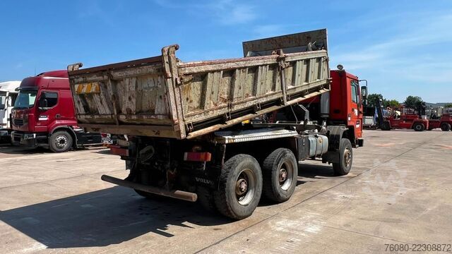 3-way tipper Volvo FL12-380 (6X6 / EJES GRANDES / LAMES / BIG AXLE...
