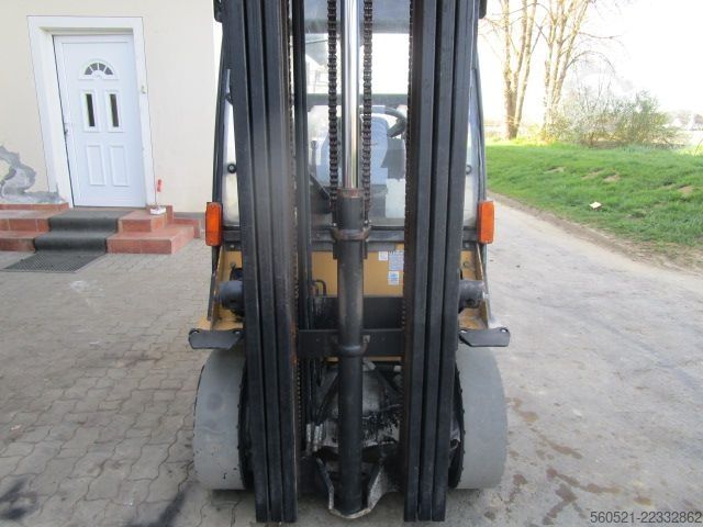 Diesel Forklift Caterpillar DP25N - Triplex-Freihub 5,6m + Seitenschieber