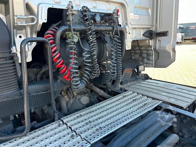 Volume tractor unit MAN TGX 18.510 LL SA Mega INDIVIDUAL Vollausstattung