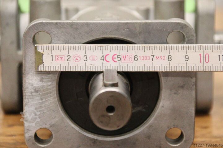 Getriebe Poggi 250/250/H86 mm