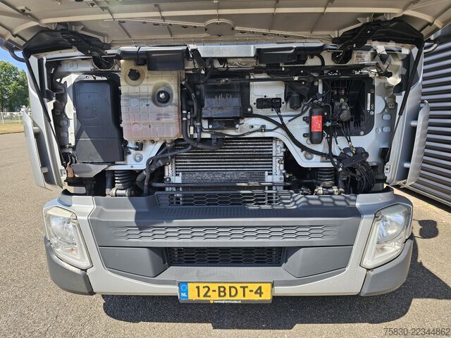 Car carrier van Volvo FE 250 18T / TYHOF CAR TRANSPORTER / EURO 6