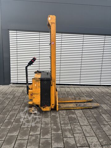 Palettenstapler Jungheinrich EJC 12,5