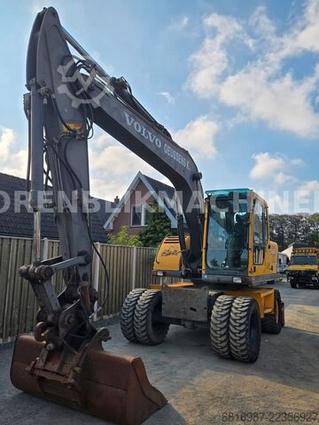 Mobile excavator VOLVO EW160 B