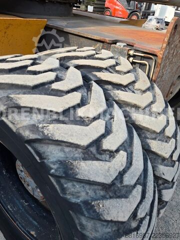 Mobile excavator VOLVO EW160 B