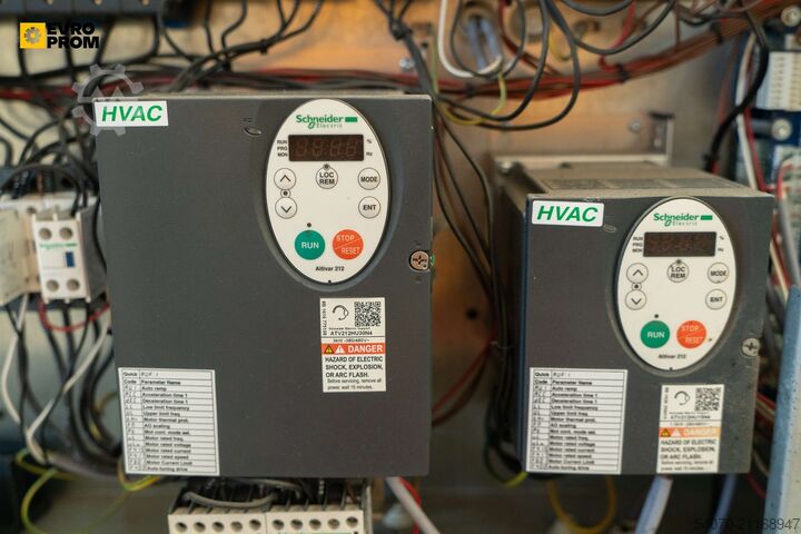 Kältemaschine Used Aircooled chiller CARRIER 30RBS 120B0273 PE 117 KW. 2016 yom