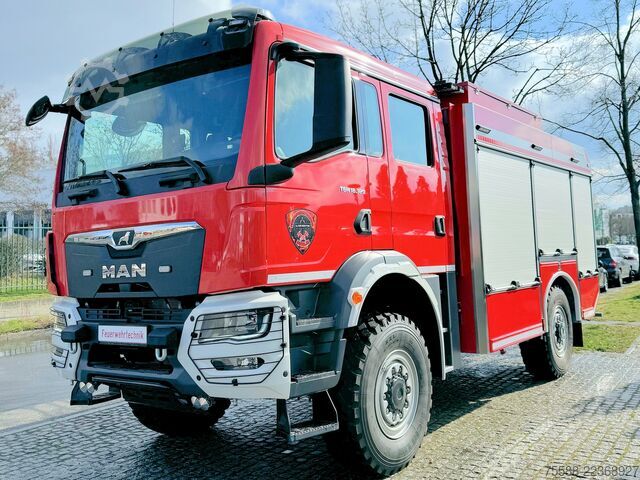 Fire truck MAN TGM 18.320 TLF4000 4x4 Tanklöschfahrzeug