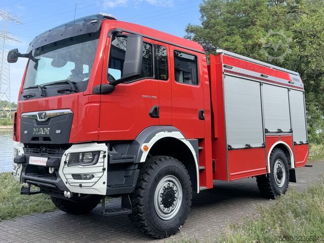 Fire truck MAN TGM 13.290 TLF3000 4x4 Tanklöschfahrzeug