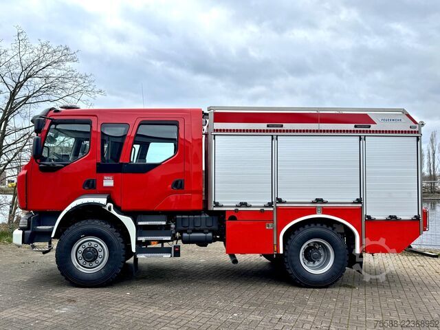 Fire truck Renault D14 TLF3000 Allrad 4x4 Tanklöschfahrzeug
