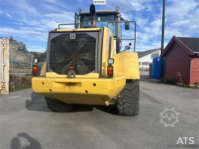 Wheel loader New Holland w270B