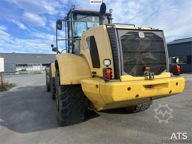 Wheel loader New Holland w270B