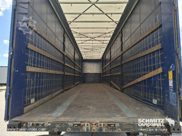 Open semitrailer with tarp Kögel Curtainsider Mega