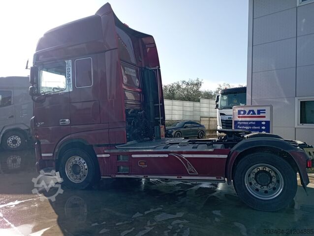 Standard SZM DAF XF 530 FT
