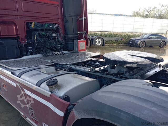 Standard SZM DAF XF 530 FT