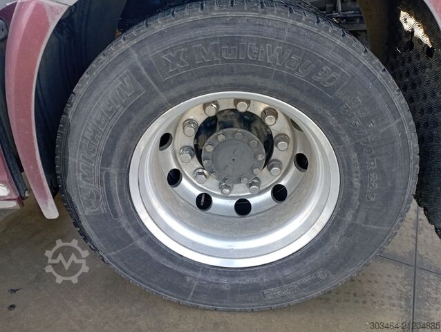 Standard SZM DAF XF 530 FT