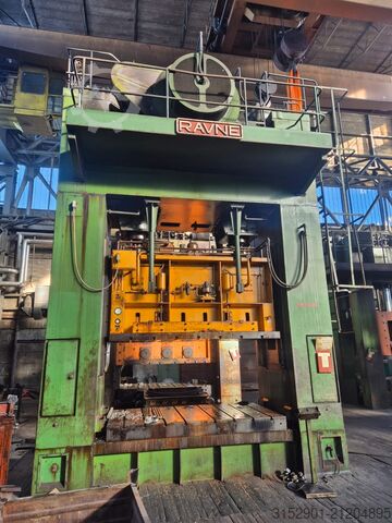 Mechanische Doppelständer-Exzenterpresse RAVNE DE-500