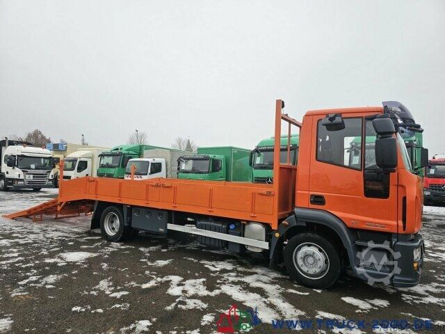 Autotransporter LKW Iveco 120E18 Maschinen/ Baumaschinen Transport Winde