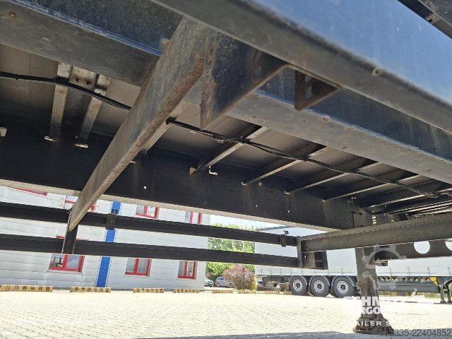 Open semitrailer with tarp Kögel Curtainsider Mega