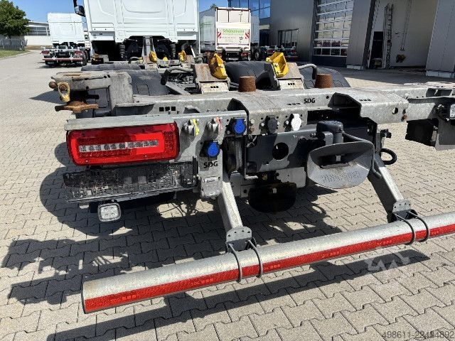 Wechselfahrgestell LKW DAF XG+ 480 FAR + SDG Multiwechsler + 2x AHK +INTARDER