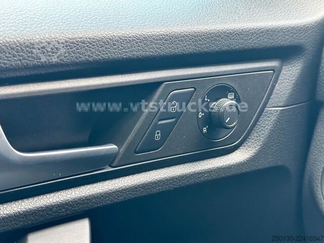 Minibus VOLKSWAGEN 2.0 TDI / Automatik / Klima / NAVI / TOP !