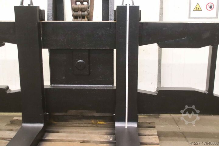 Fork carriage 12 ton Still 3000/2100/H1530 mm