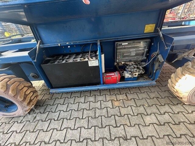 Scissor lift Holland Lift B165EL25