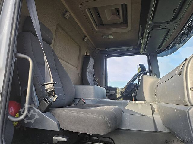 Kühl-/Tiefkühltransport SCANIA P320