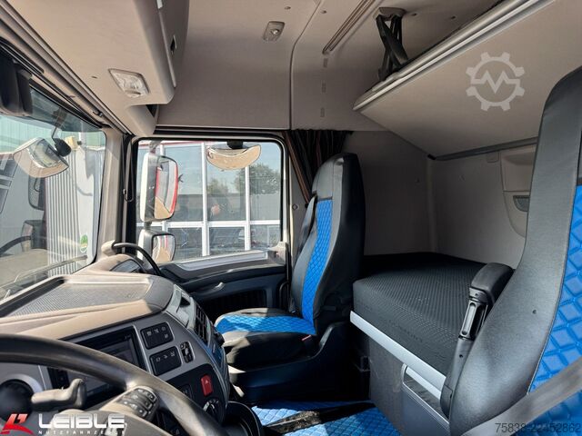 Flatbed truck DAF XF 480*Palfinger Kran*Lift/Lenkachse*394 TKM*