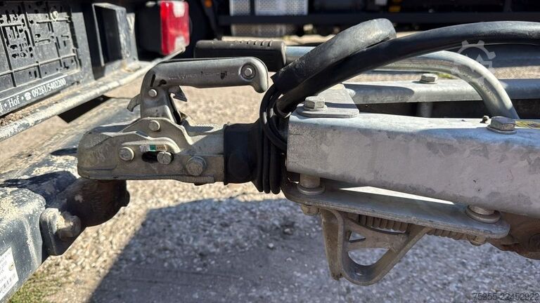 Three-way tipper trailer  Boeckmann DK3218/270 elek. Kipper Unfallfahrzeug