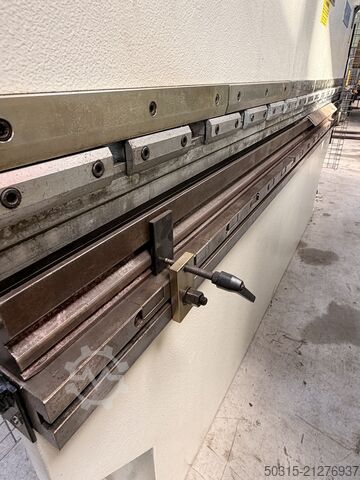 Guillotine shear Novastilmec Synchro