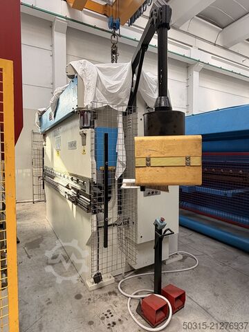 Guillotine shear Novastilmec Synchro