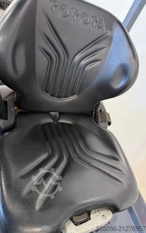 Gabelstapler Toyota 11131 - 8FBM16T