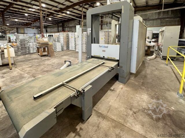 Clamping Press COMIL CF 2000