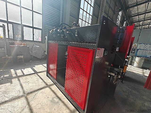 CNC Press brake MTP3212 80x2500 Metal Technics Polska MTP3212 80x2500