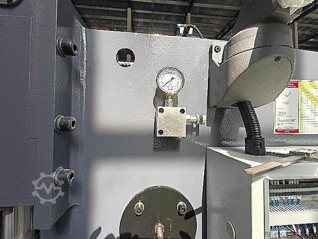 CNC Press brake MTP3212 80x2500 Metal Technics Polska MTP3212 80x2500