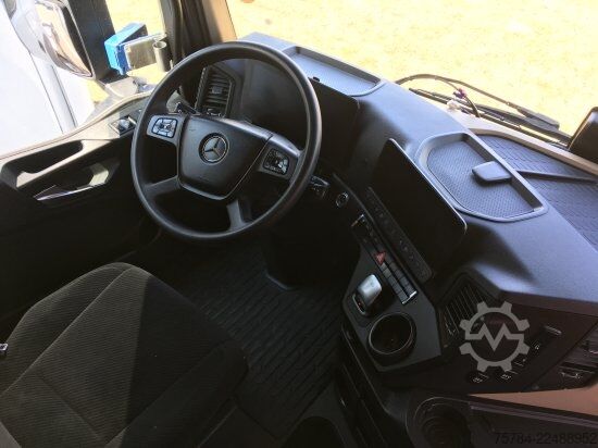 Standard tractor unit MERCEDES-BENZ ACTROS 1851 LS, BIGSPACE,  RETARDER MIETKAUF MGL.