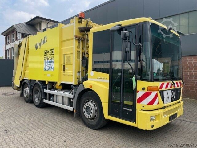 Garbage truck Mercedes-Benz 2629 6x2 Econic Zöller/EEV