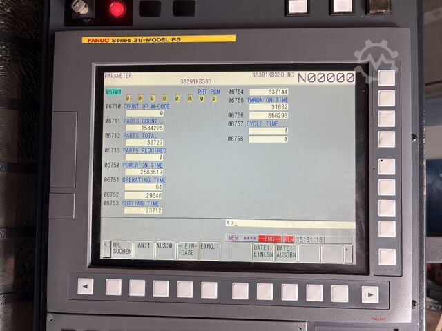 Universal-Bearbeitungszentrum OKK VC-X350