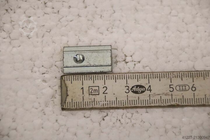 Nutensteine M5 9690 St unbekannt Nutbreite 8mm mit Federkugel