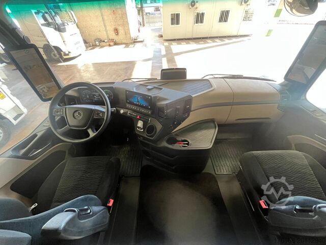 Standard tractor unit MERCEDES-BENZ Actros 5 1845 BigSpace