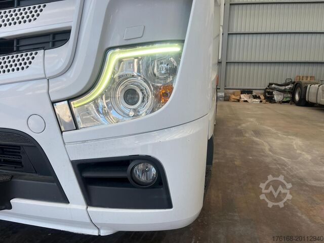 Standard tractor unit MERCEDES-BENZ Actros 5 1845 BigSpace